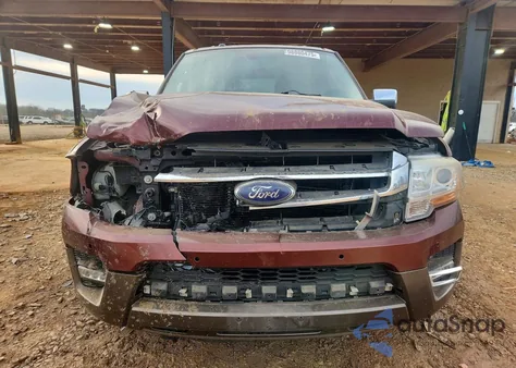 2015 Ford Expedition Xlt z USA, uszkodzony, nr VIN 1FMJU1HT1FEF30191